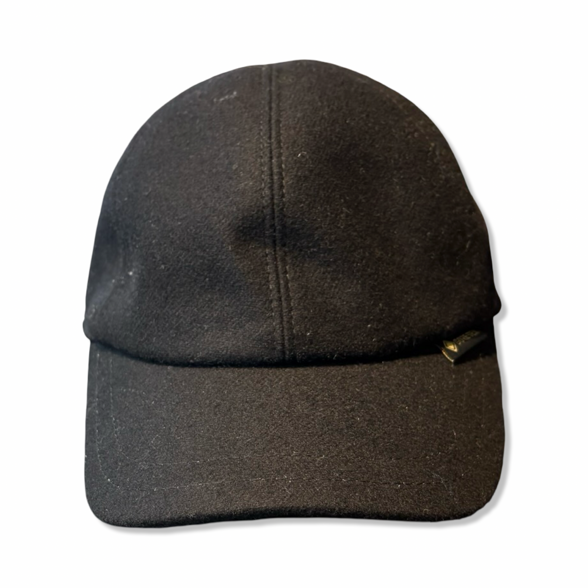 Svart Göttmann Monaco KG basebollkeps i ullmaterial med Gore-Tex, fotograferad framifrån mot vit bakgrund.