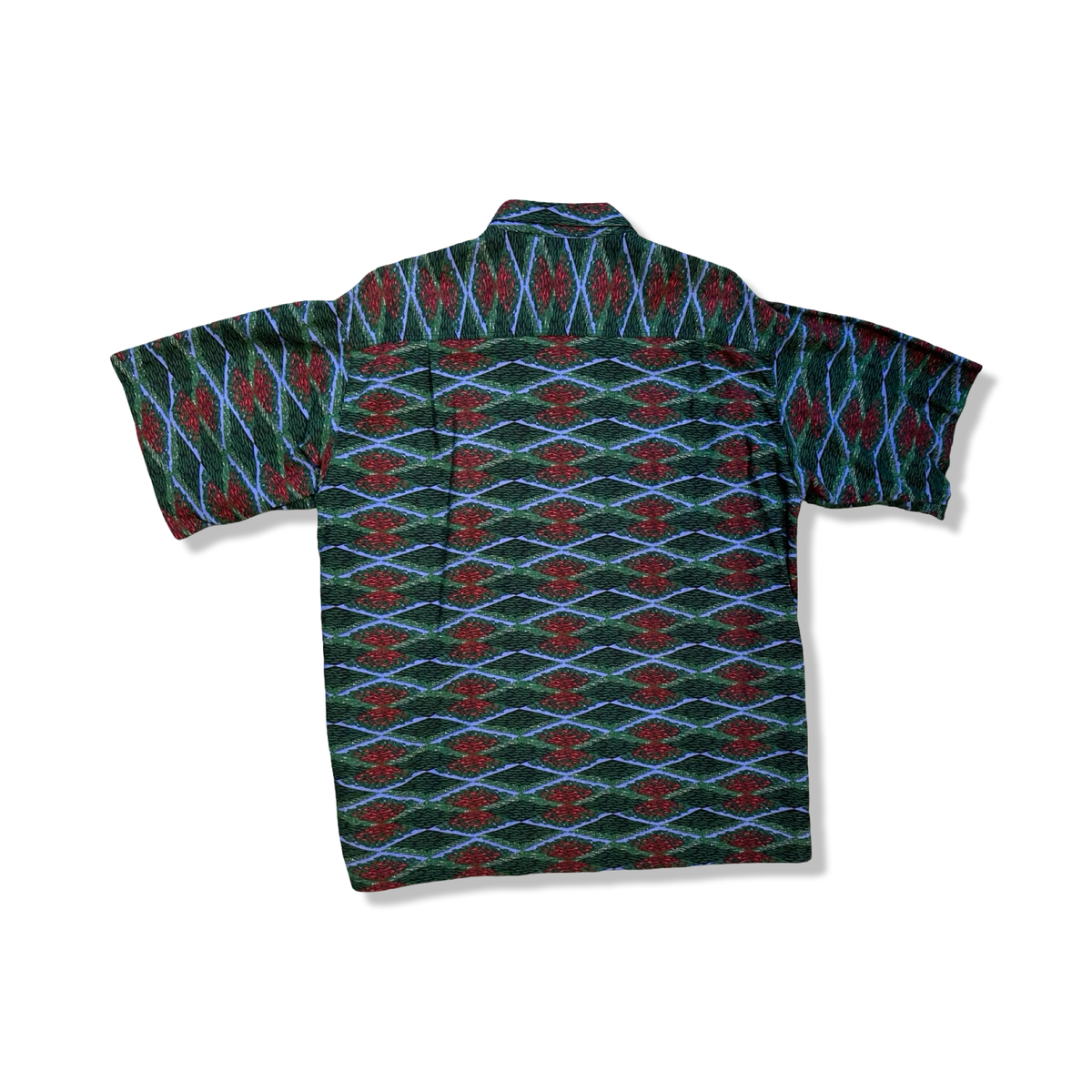 Baksidan av en mönstrad Patagonia Air Conditioned Shirt kortärmad skjorta för herr i flerfärgat mönster, mot en vit bakgrund.
